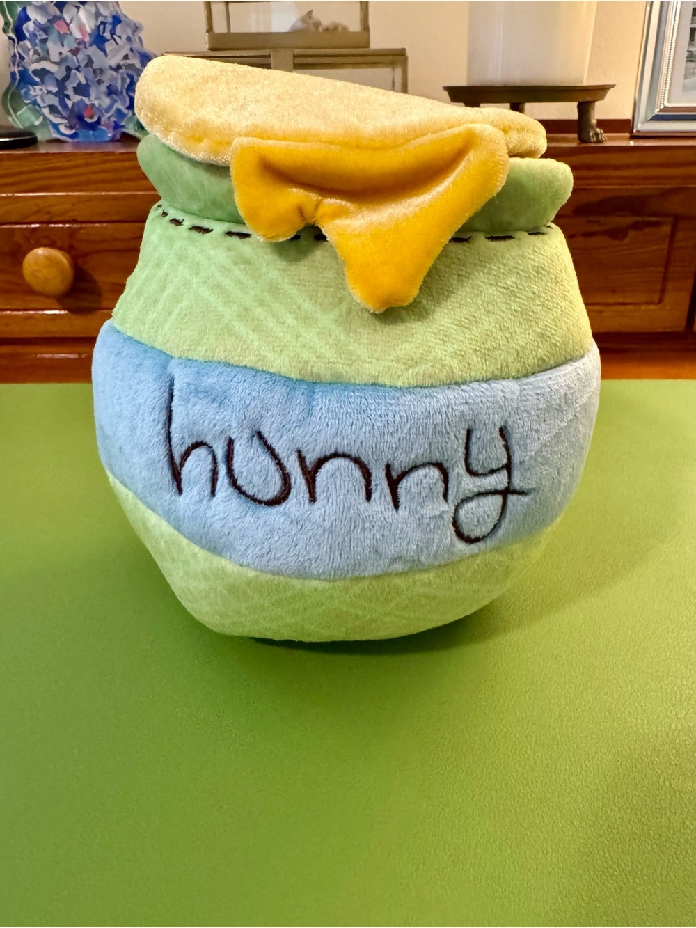 GUND Disney Winnie the Pooh Plush Hunny Pot Soft Toy with Winnie, Tigger, Piglet